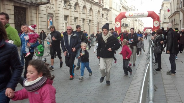 img_20161127_122422_235